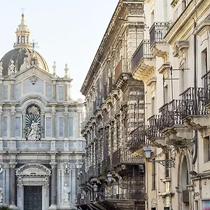 Duomo & מלון